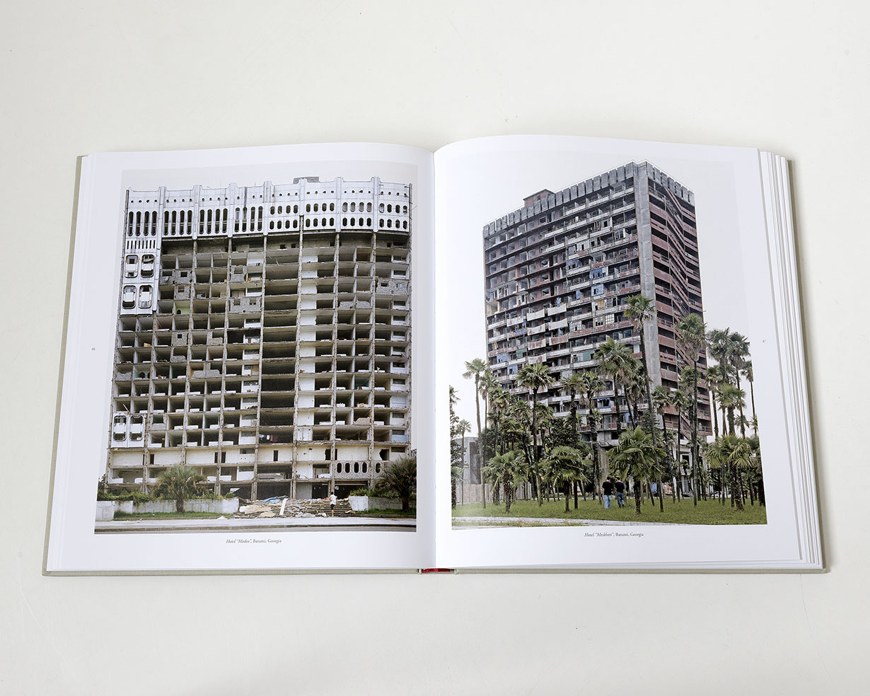(foto via archivemodernarchitecture.tumblr.com)
